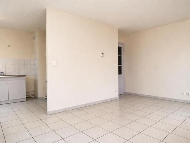 Souffelweyersheim T2 43.60 m2 avec balcon, cellier et 2 pa