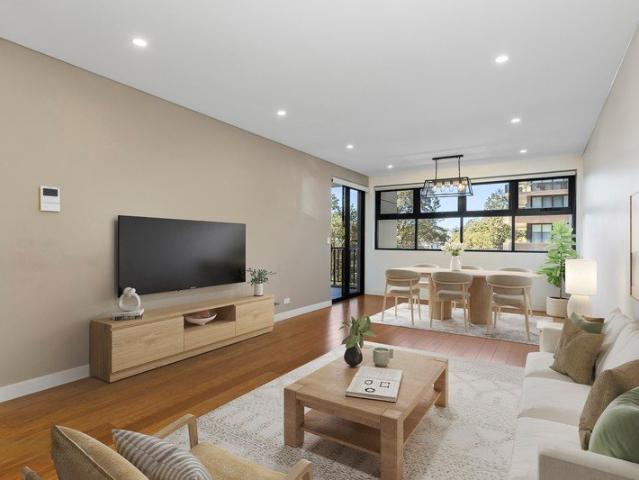 Sought after complex in a prime location