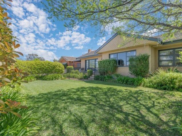 Sought after South Dubbo.