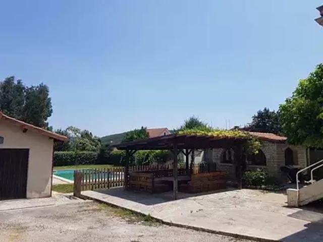 Souillac 46200 Achat / Vente maison 4 pièces t4 au dernier étage parking