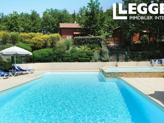 Souillac Golf & Country Club: MAISON 5 PIÈCES – 4 CHAMBRES – SITUÉE SUR UN PARCOURS DE GOLF 18 TROUS