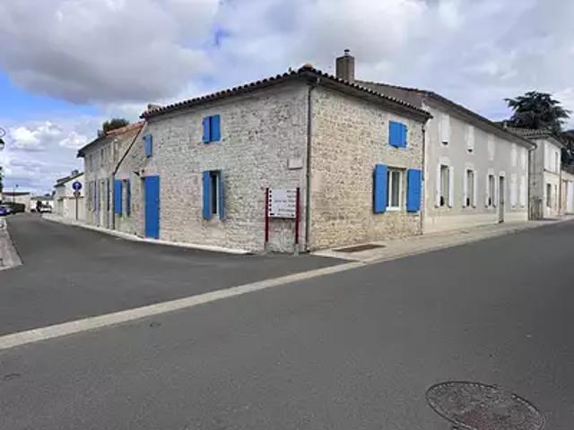 Soulignonne 17250 Location maison 4 pièces t4