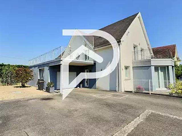 Soultz Haut Rhin 68360 Achat / Vente maison 7 pièces t7 au dernier étage terrasse