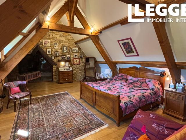 SOUS OFFRE * Belle maison de campagne très spacieuse dans un cadre idyllique