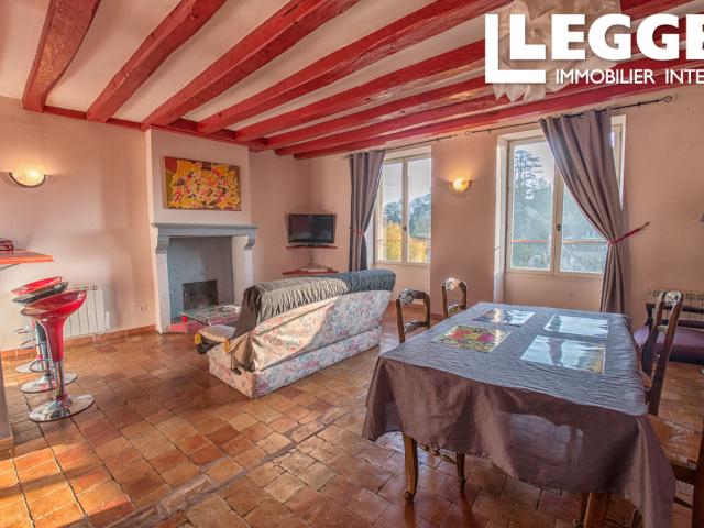 SOUS OFFRE: Charmante maison de caractère rénovée, dans les Alpes Mancelles, avec jardin au bord de l’eau