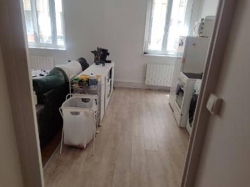 Sous location à Lyon 8ᵉ du 22 juin au 22 juille