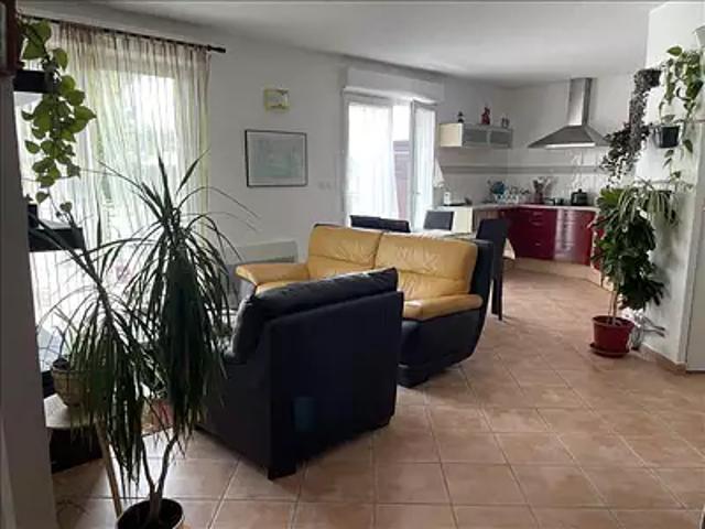 Soustons 40140 Location appartement 3 pièces t3 au dernier étage terrasse
