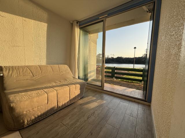 Soustons plage: appartement T2 avec terrasse face au lac 28m2