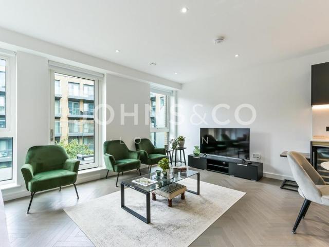 Sovereign Court, Hammersmith, London, W6 3 bed apartment to rent £4,350 pcm £1,004 pw