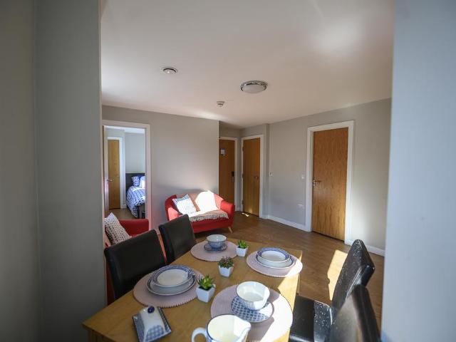 Sovereign Newbank Three Bedroom. 3 bed apartment to rent £1,365 pcm £315 pw