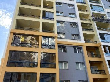 Soyak Konforia Projesinde Kiralık Ara Kat Temiz 1+1 Daire