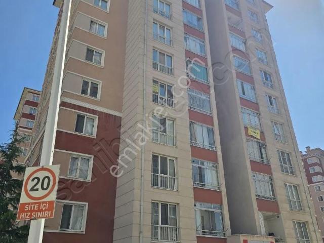 Soylu Gayrimenkulden Kiralık Daire