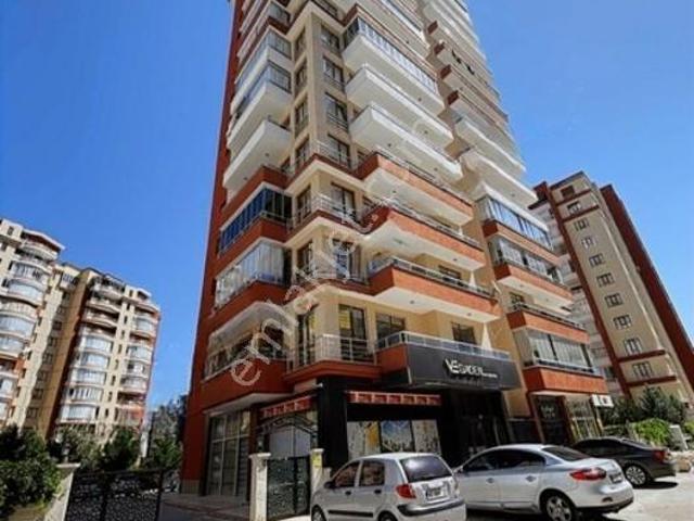 Soylu Gayrimenkulden Kiralık Geniş Daire