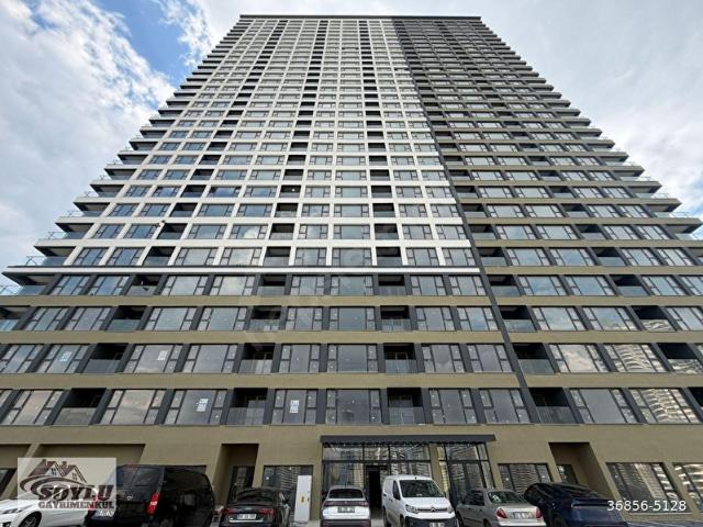 SOYLU'DAN CRYSTAL TOWER VADİ 2+1, 75 M2 GÜNEY CEPHE FULL ŞEHİR MANZARALI ASANSÖRLÜ MERKEZİ KONUMDA