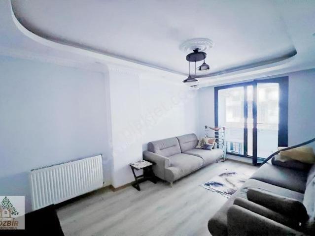 Sözbir'den Metrobüse 15 Dk Yürüme Mes 3+1 Yg Eşyalı Kiralık Da!
