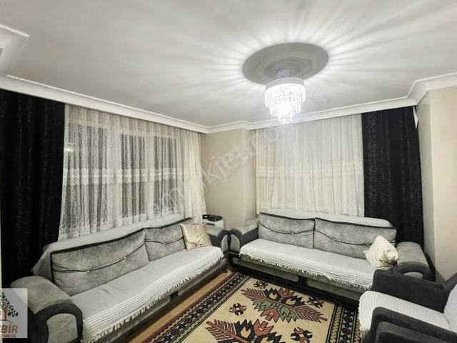 Sözbir'den Yakuplu Da Merkezi Konum 2+1 Otoparklı Satılık Daire