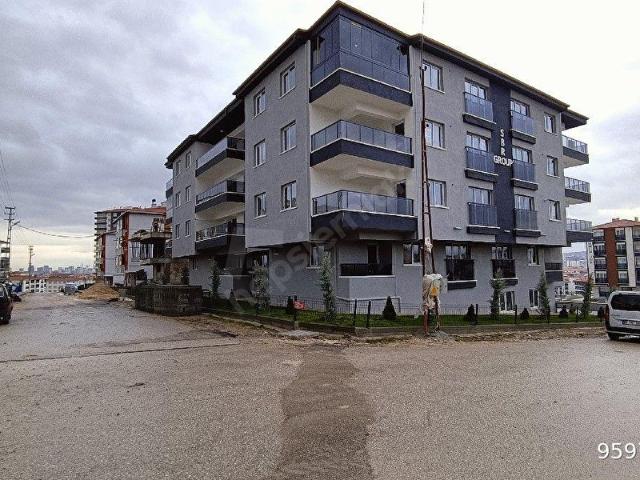 SÖZGENLER EMLAK'TAN YENİKENT FEVZİ ÇAKMAK MAH'DE SIFIR DAİRELER