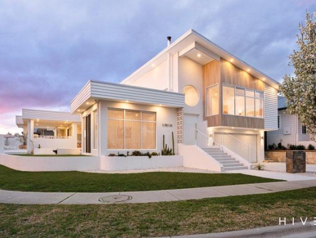 SOÑADORA Dreamed. Designed. Realised