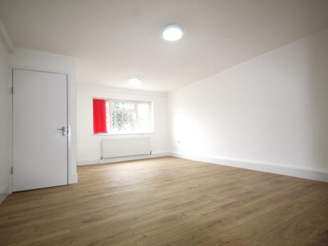 Slough Lane, Kingsbury, London, NW9