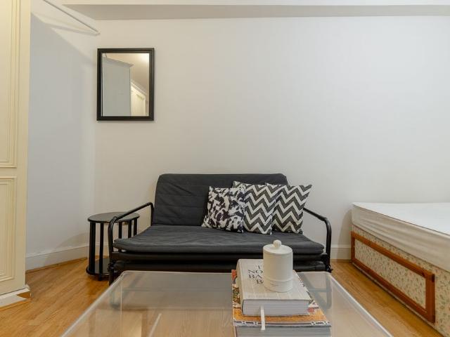 Sloane Avenue, Chelsea, London, SW3