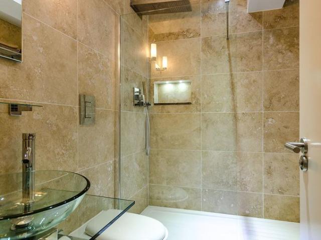 Sloane Avenue, Chelsea, London, SW3 1 bed flat to rent £6,067 pcm £1,400 pw