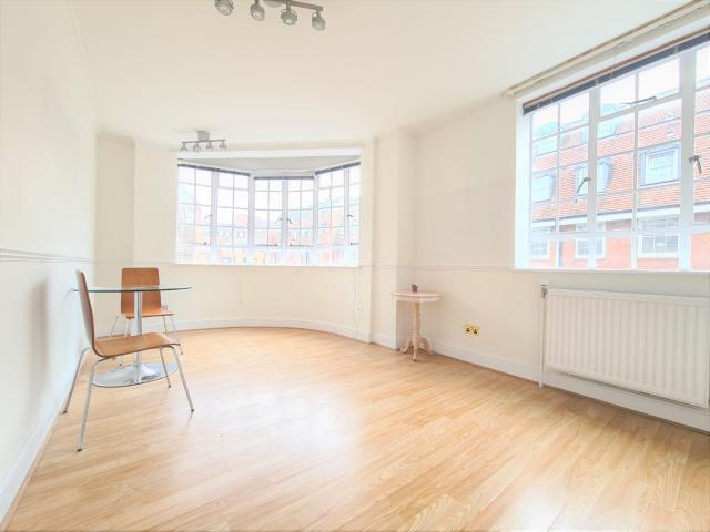 Sloane Avenue, Chelsea, London, SW3
