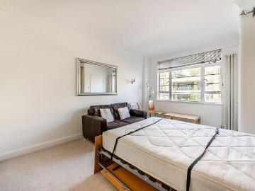 Sloane Avenue, Chelsea, London, SW3 Studio to rent £4,334 pcm £1,000 pw