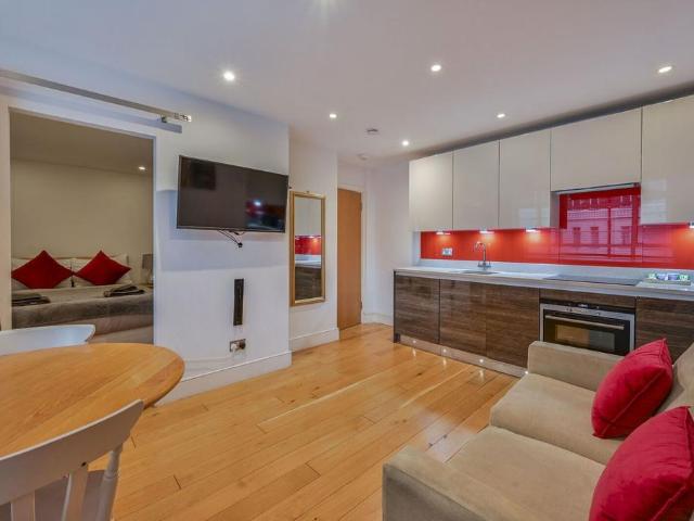 Sloane Avenue, Chelsea, London, SW3 Studio to rent £2,750 pcm £635 pw