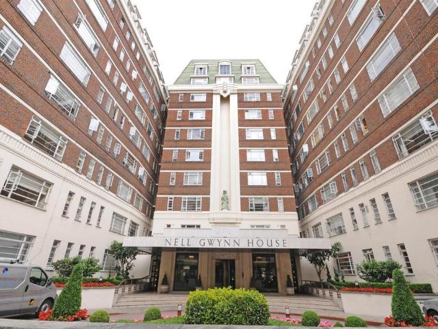 Sloane Avenue, Chelsea, SW3 1 bed flat to rent £3,033 pcm £700 pw
