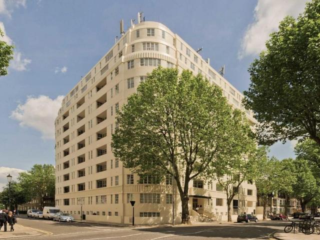 Sloane Avenue, London SW3 1 bed flat to rent £2,600 pcm £600 pw