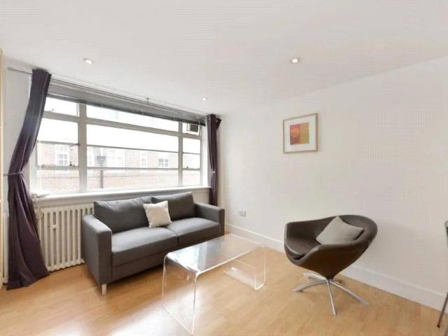 Sloane Avenue, London, SW3 1 bed flat to rent £2,817 pcm £650 pw