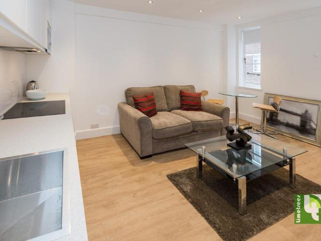 Sloane Avenue, London SW3 1 bed flat to rent £2,817 pcm £650 pw