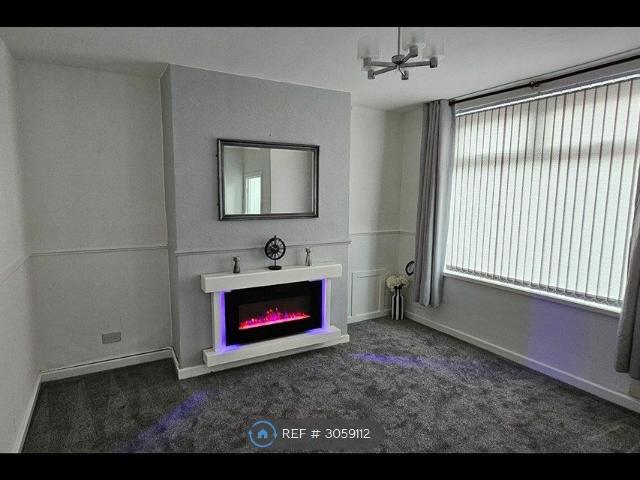 Sloane Street, Bolton BL3, 2 bed terraced house to rent, £975 pcm | PrimeLocation