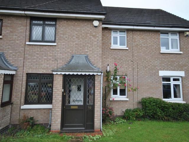 Slateley Crescent, Solihull B90 2 bed terraced house to rent £1,200 pcm £277 pw