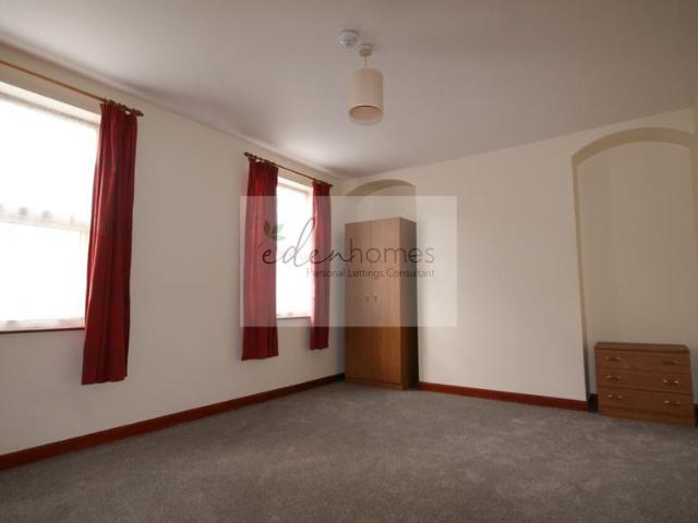 Slad Road, Stroud, Gloucestershire 1 bed terraced house to rent £750 pcm £173 pw