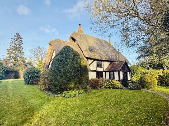 Slade End, Brightwell Cum Sotwell, Wallingford OX10, 3 bed detached house to rent, £3,000 pcm | PrimeLocation