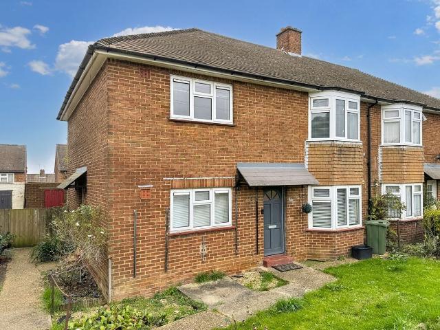 Slades Drive, Chislehurst BR7, 2 bed maisonette to rent, £1,675 pcm | PrimeLocation