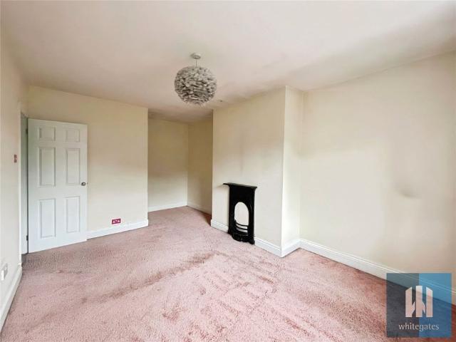 Slead Court, Hove Edge, Brighouse, HD6