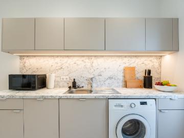 Framstraße, Reuterplatz