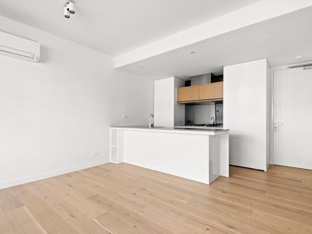 Sleek and Stylish with Sophisticated Designer Finishes