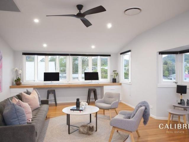 Sleek and Stylish Contemporary Family Home in the Heart of Bardon