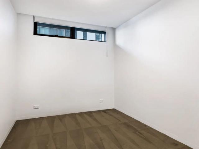 Sleek Apartment Living in Abbottsford's Precinct Complex