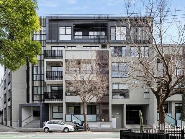 Sleek City Living in Fitzroy North