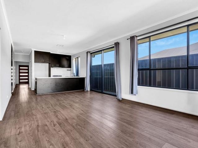 Sleek Contemporary Family Home