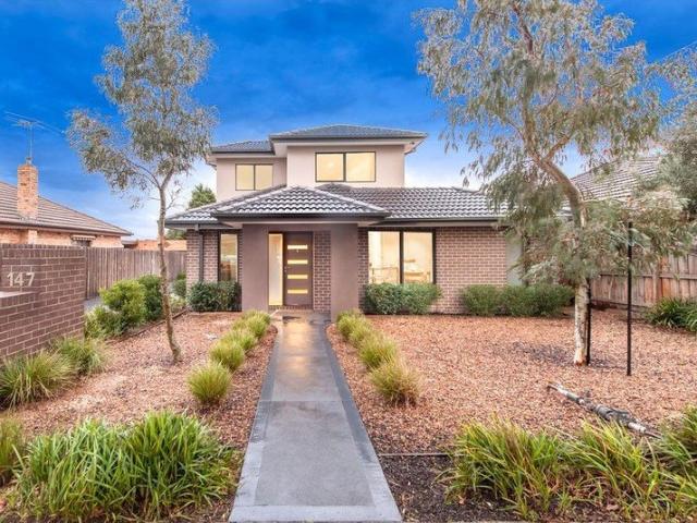 Sleek, Double Storey Stunner!