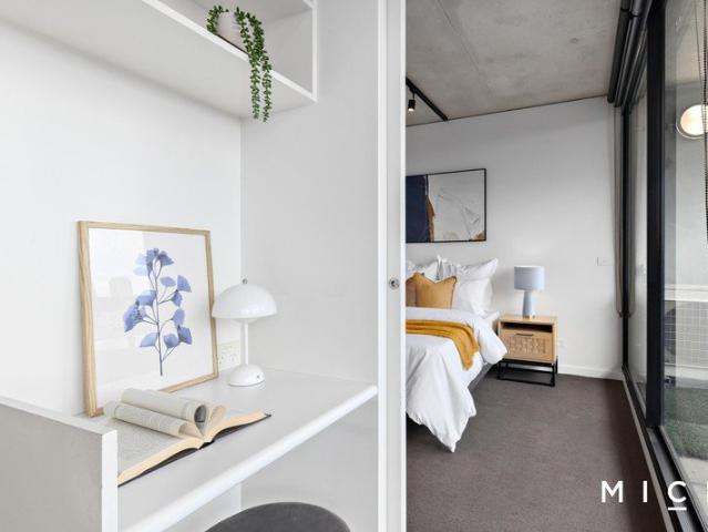 Sleek Guild Retreat in the Heart of the Arts Precinct