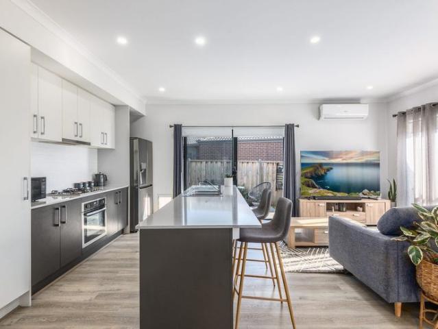 Sleek, Low Maintenance Home in Prime Charlemont Location