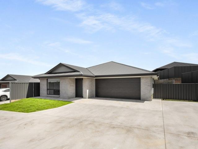 Sleek, low maintenance living with modern style