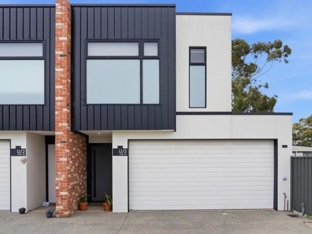 Sleek, Low Maintenance Luxury Near the Coast.