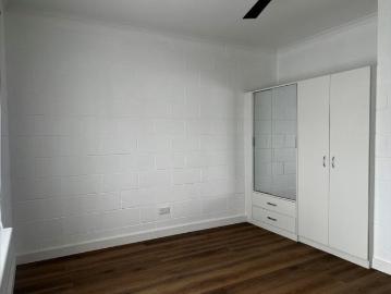 Sleek, modern newly renovated unit ready for you!